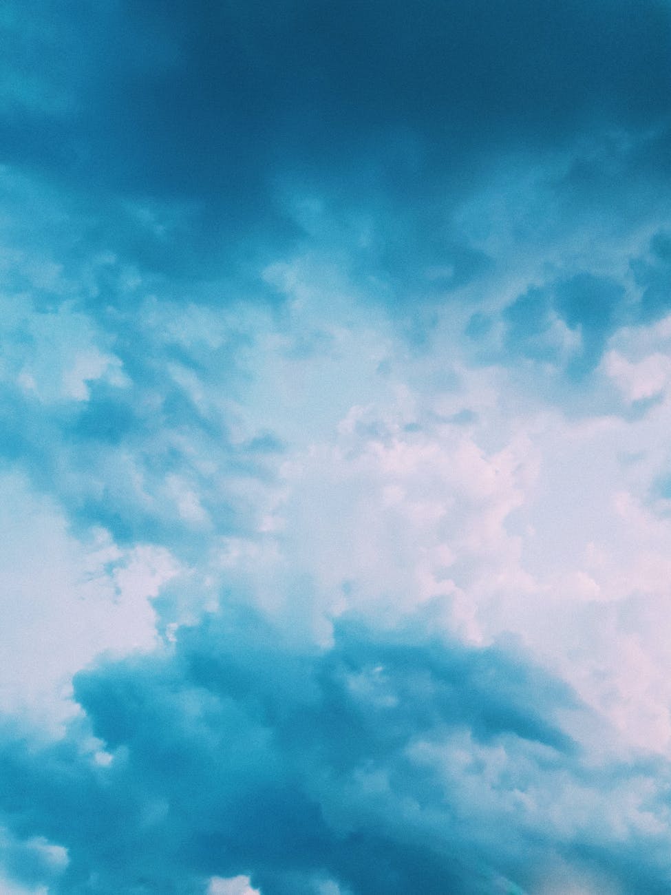 blue and white cloudy sky